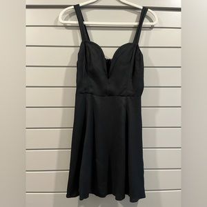 Reformation Sz 6 Erin Black Mini Dress